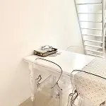 Apartamento Bright Frescoed Attic In The Center, Brescia