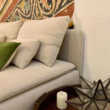 דירה Bright Frescoed Attic In The Center, Parking Free! ברשה