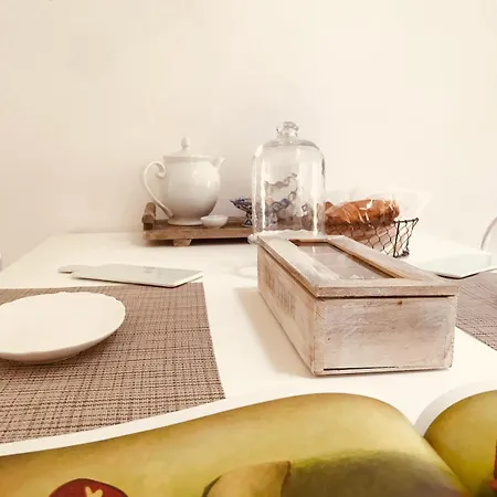 דירה Bright Frescoed Attic In The Center, Parking Free! ברשה